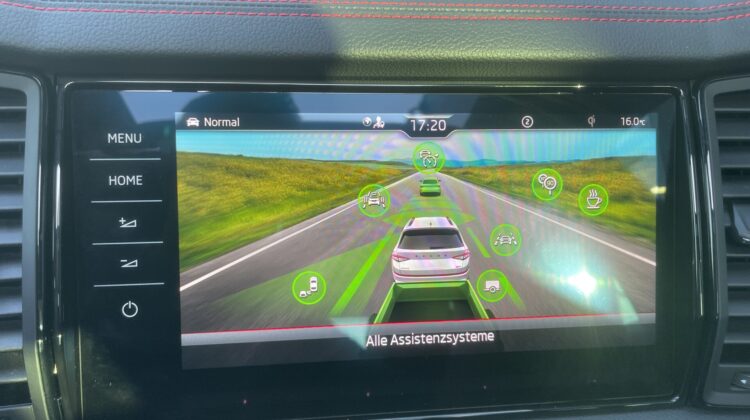 Kodiaq 2,0 TSi RS 4×4 Pano Columbus 360° LED