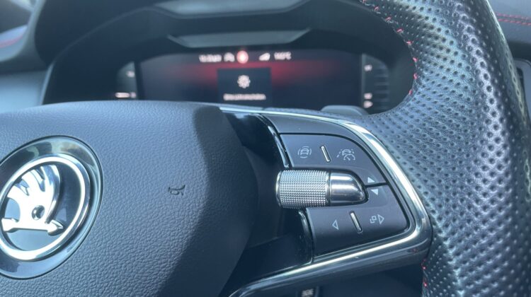 Kodiaq RS 4×4 Vollleder AHK Standhz Pano 360°DCC