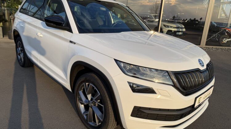 Kodiaq 2,0TDi Sportline 4×4 Pano 19″ AHK DCC ACC