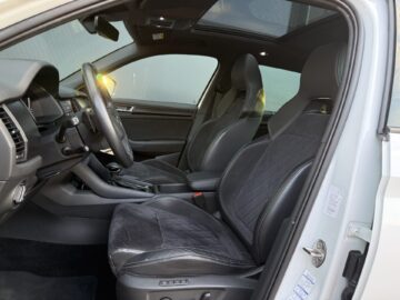 Kodiaq 2,0TDi Sportline 4×4 Pano 19″ AHK DCC ACC
