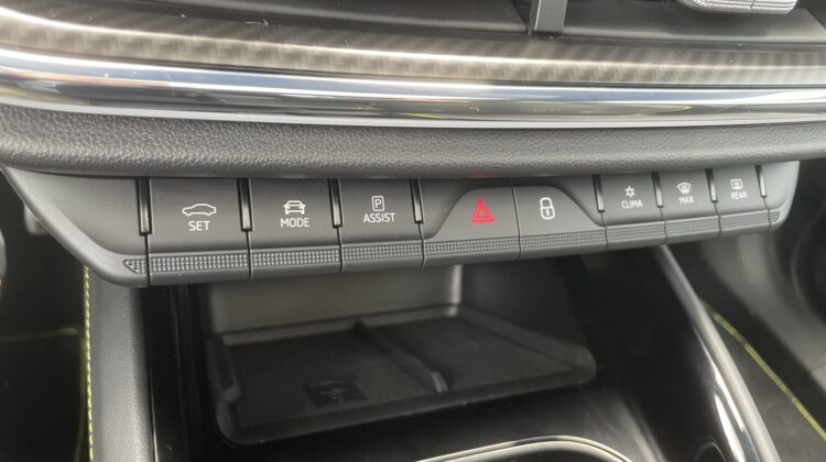 Enyaq Coupé RS Lounge Pano Canton WP AHK 360°