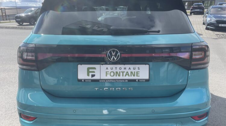 T-Cross Active R Line DSG Kamera Navi Apple Sitzheizung