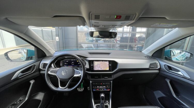 T-Cross Active R Line DSG Kamera Navi Apple Sitzheizung