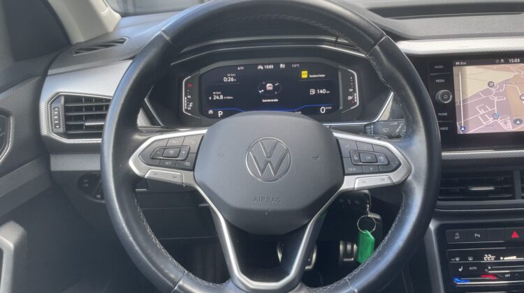 T-Cross Active R Line DSG Kamera Navi Apple Sitzheizung