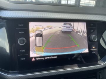 T-Cross Active R Line DSG Kamera Navi Apple Sitzheizung