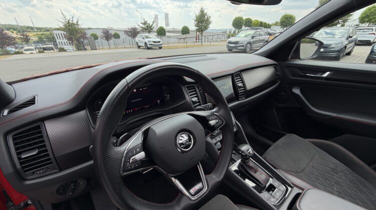 Kodiaq 2,0 TSi RS 4×4 Pano Columbus 360° LED