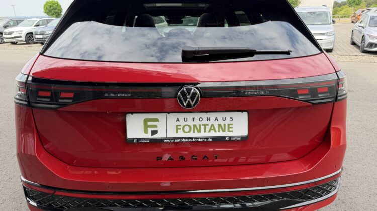 Passat 2.0TDI 4×4 R-Line Leder Pano Signature