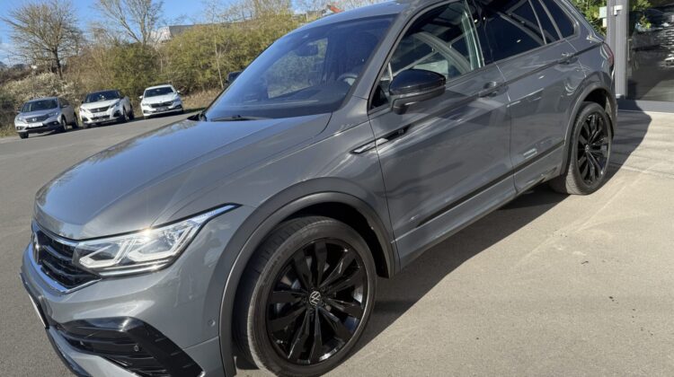 Tiguan 2,0TDi R-Line 4Motion Pano 20″ AHK DCC