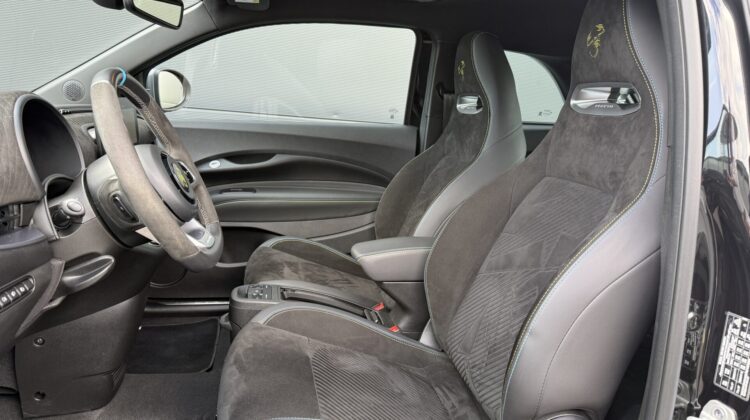 500e Scorpionissima Edition limitiert Pano 18