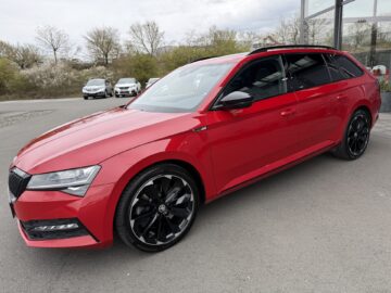 Superb 2.0TSI Sportline 4×4 Pano 19″ AHK Canton