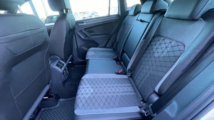 Tiguan R-Line 4Motion AHK IQ H&K DCC 20″