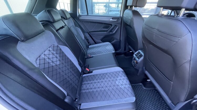 Tiguan R-Line 4Motion AHK IQ H&K DCC 20″