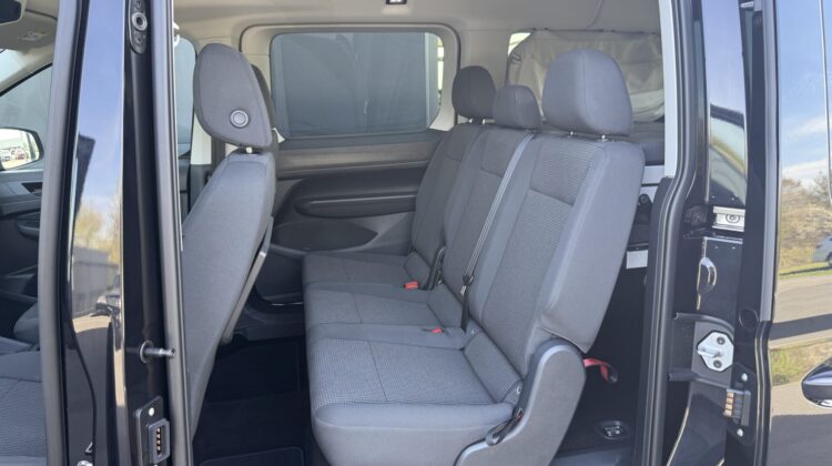 Caddy Maxi California 1.5TSI DSG Pano 18