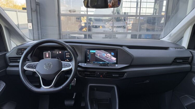 Caddy Maxi California 1.5TSI DSG Pano 18