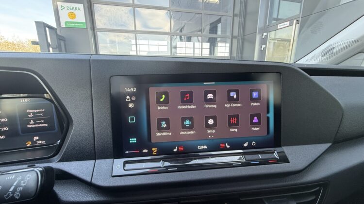 Caddy Maxi California 1.5TSI DSG Pano 18