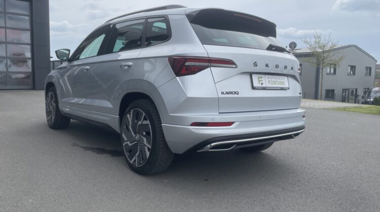 Karoq 2,0TSi Sportline 4×4 Pano AHK19″ Kam Leder