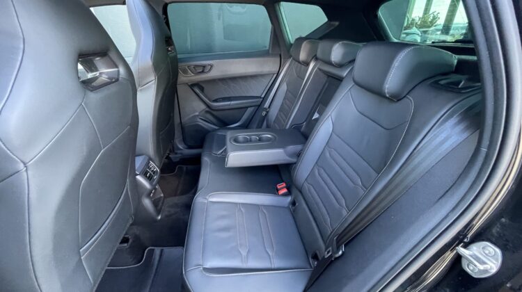 Ateca VZ 4Drive Akrapovic AHK Pano Beats Leder