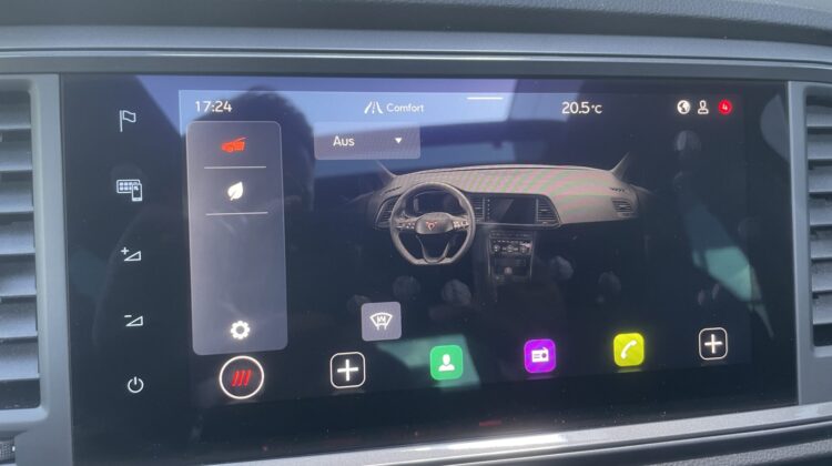 Ateca VZ 4Drive Akrapovic AHK Pano Beats Leder