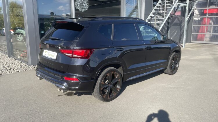 Ateca VZ 4Drive Akrapovic AHK Pano Beats Leder