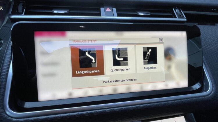 Range Rover Velar R-Dynamic Pano AHK 22