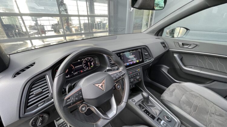 Ateca 2,0TSi VZ 4Drive Pano Navi 360° Hurricane