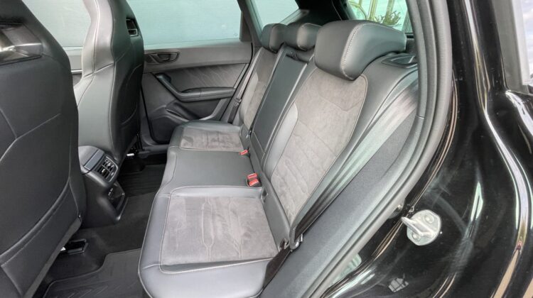 Ateca 2,0TSi VZ 4Drive Pano Navi 360° Hurricane