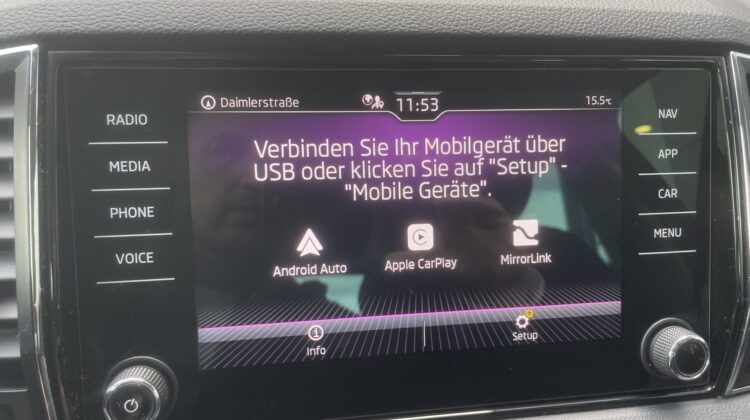 Karoq 1,5TSi DSG Clever AHK Kamera Keyless Sitz
