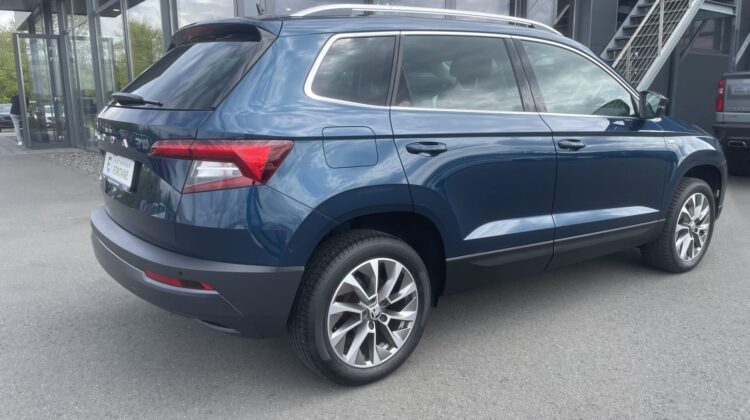 Karoq 1,5TSi DSG Clever AHK Kamera Keyless Sitz