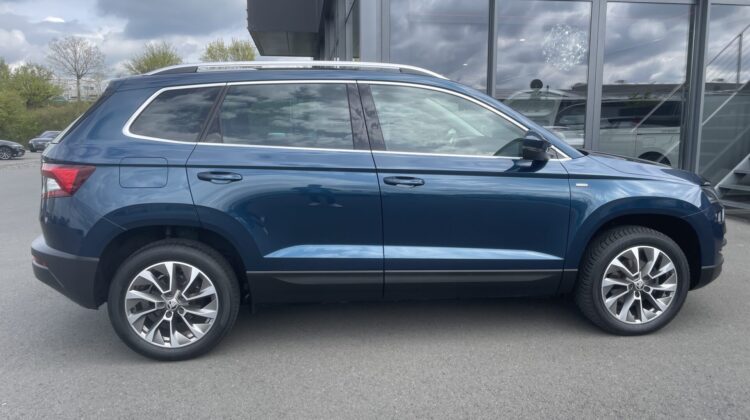 Karoq 1,5TSi DSG Clever AHK Kamera Keyless Sitz