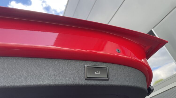 Kodiaq 2,0TDi Sportline 4×4 20″ Pano 360° Memory