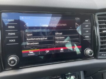 Kodiaq 2,0TDi Sportline 4×4 20″ Pano 360° Memory