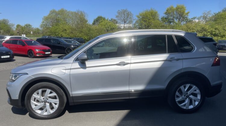 Tiguan 1,4TSi Elegance eHybrid PlugIn AHK Key Kamera