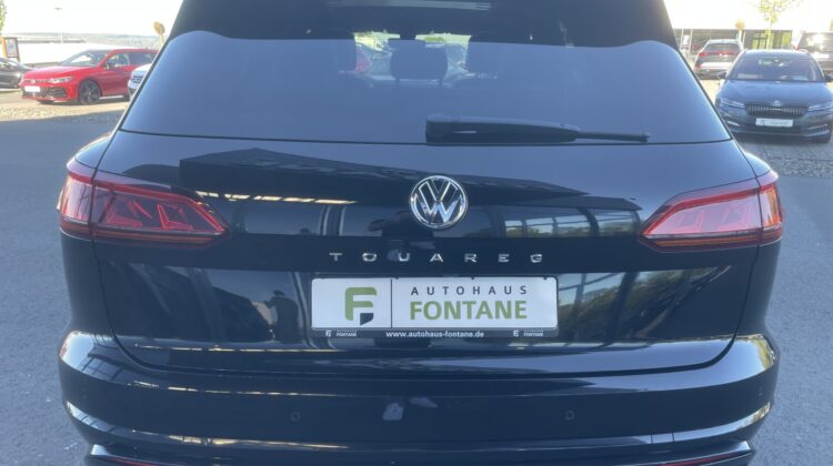 Touareg 3,0TDi R-Line STandhz Pano Luft AHK IQ
