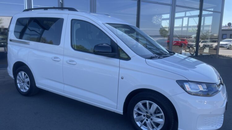 Caddy 1,5TSi 6-Gang Life Flügel AHK Carplay Kam