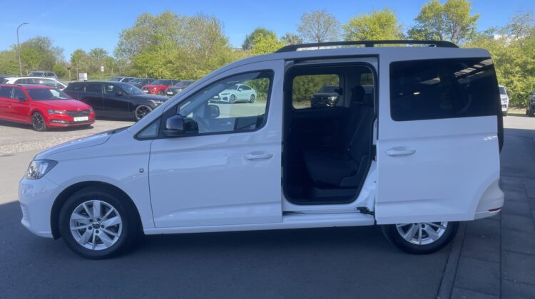 Caddy 1,5TSi 6-Gang Life Flügel AHK Carplay Kam