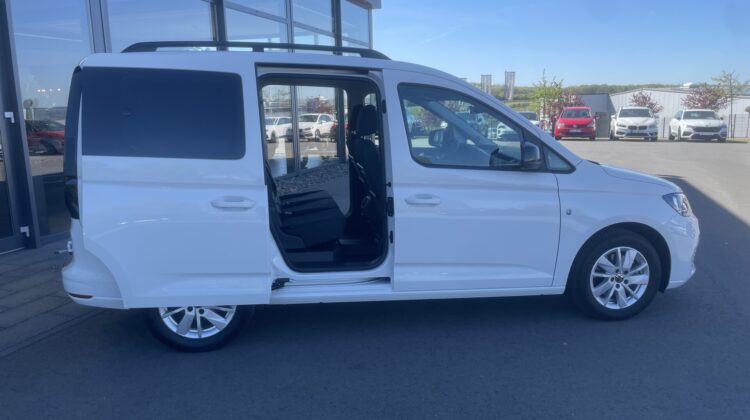 Caddy 1,5TSi 6-Gang Life Flügel AHK Carplay Kam