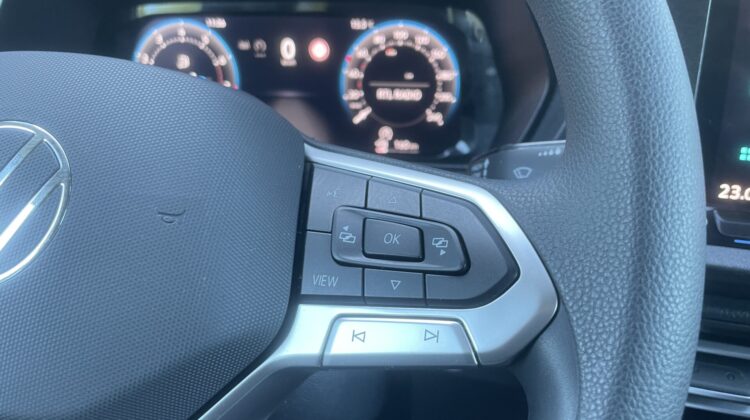 Caddy 1,5TSi 6-Gang Life Flügel AHK Carplay Kam