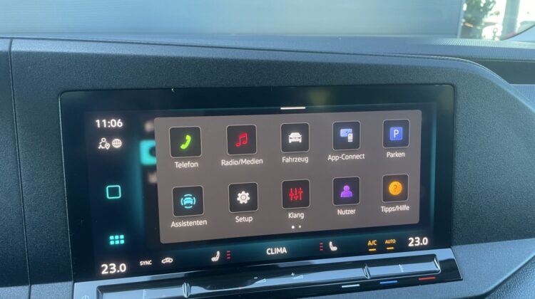 Caddy 1,5TSi 6-Gang Life Flügel AHK Carplay Kam