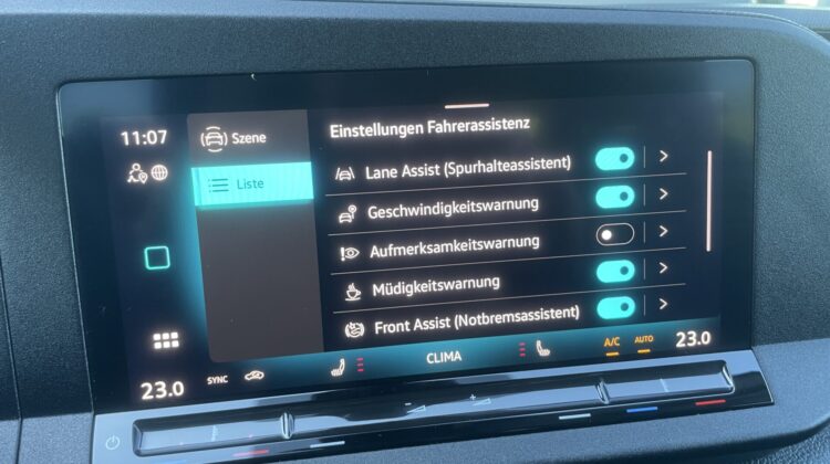 Caddy 1,5TSi 6-Gang Life Flügel AHK Carplay Kam