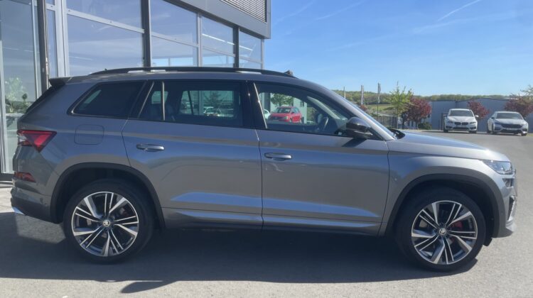 Kodiaq RS 2,0TSi 4×4 Pano AHK Voll-Leder 360°