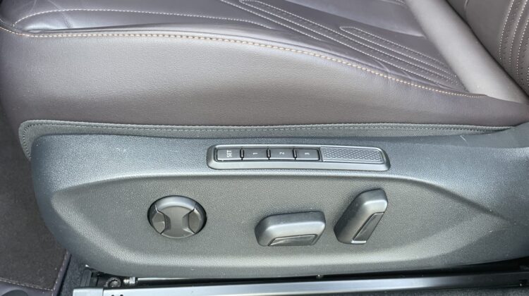 Terramar PHEV eHybrid 200kW VZ Schalensitz Stand