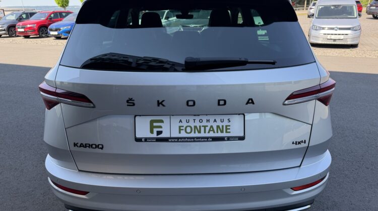 Karoq 2,0TSi Sportline 4×4 Pano AHK19