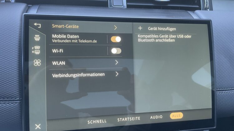 Discovery Sport Dynamic SE AWD Pano AHK 20″ Mer