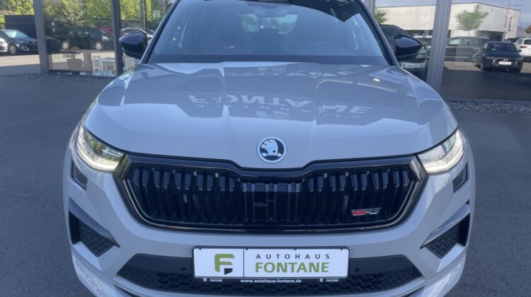 Kodiaq 2,0TSi RS 4×4 Pano AHK 360°Canton Leder