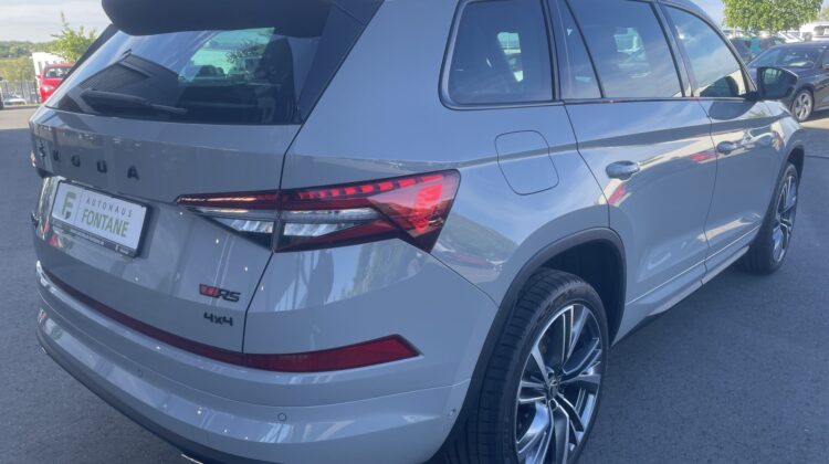 Kodiaq 2,0TSi RS 4×4 Pano AHK 360°Canton Leder