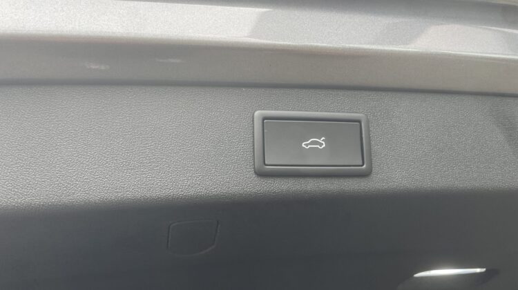Kodiaq 2.0TSI 195kW RS 7-Sitze Pano AHK Canton