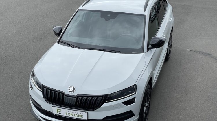 Karoq 2,0TSi Sportline 4×4 19″ AHK 360° Keyless