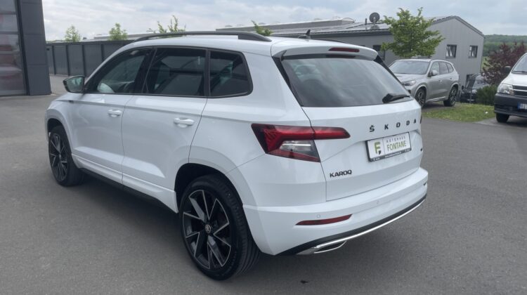 Karoq 2,0TSi Sportline 4×4 19″ AHK 360° Keyless