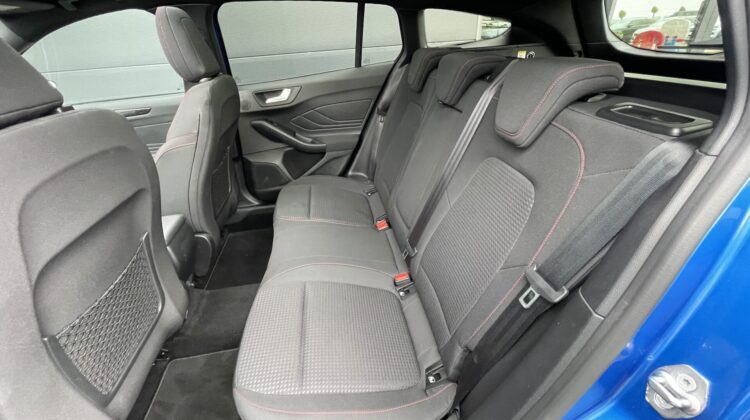 Focus 1,5 Automatik Turnier ST-Line Pano B&O AHK