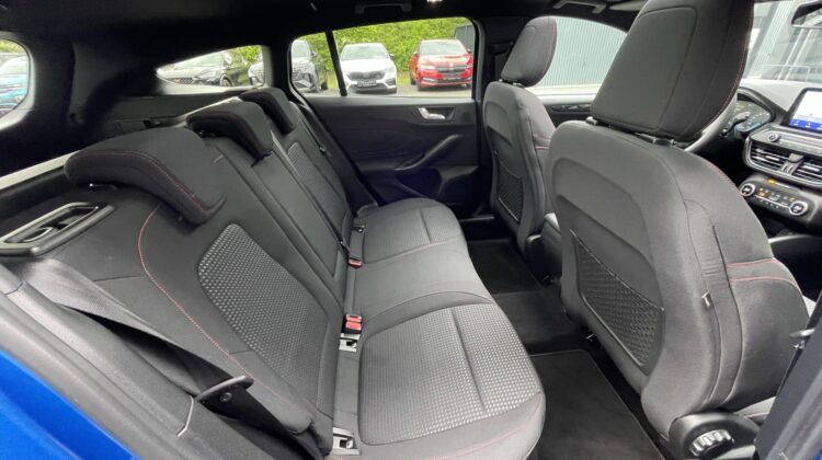 Focus 1,5 Automatik Turnier ST-Line Pano B&O AHK